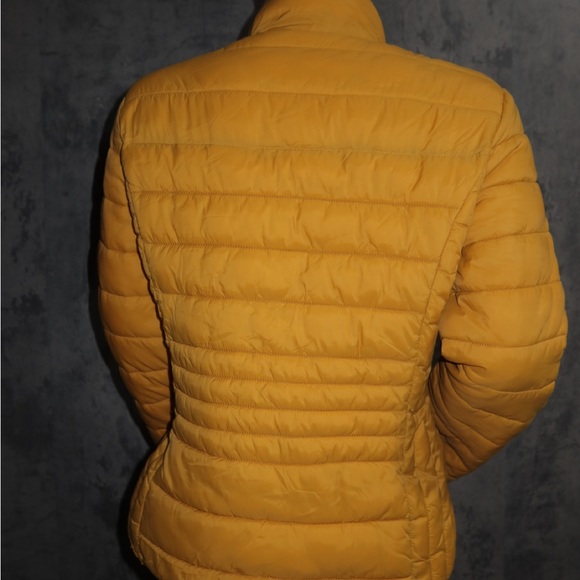 Women's Mustard Puffer Jacket - Picture 3 of 4
